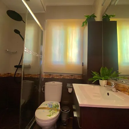 Monica Apartment *